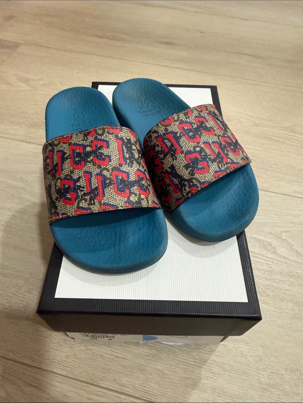 Gucci Blue Slide Sandals with Red and Navy Monogram Strap size 10